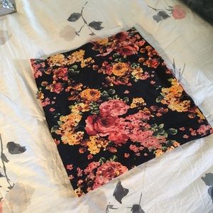 Forever 21 Floral Print Skirt